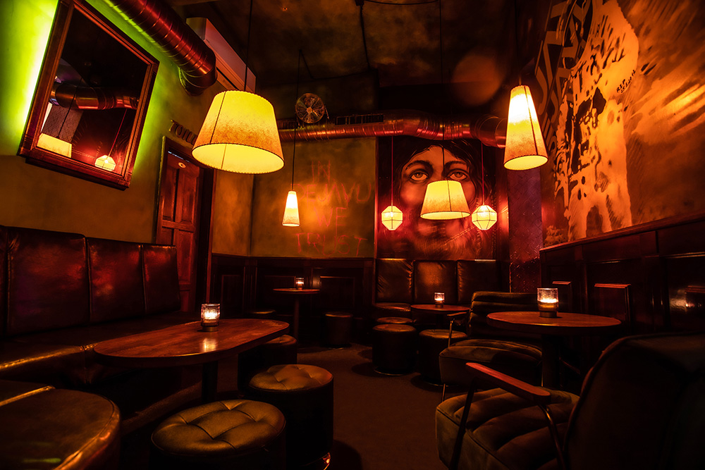 1interier_dejavubar_drink-3