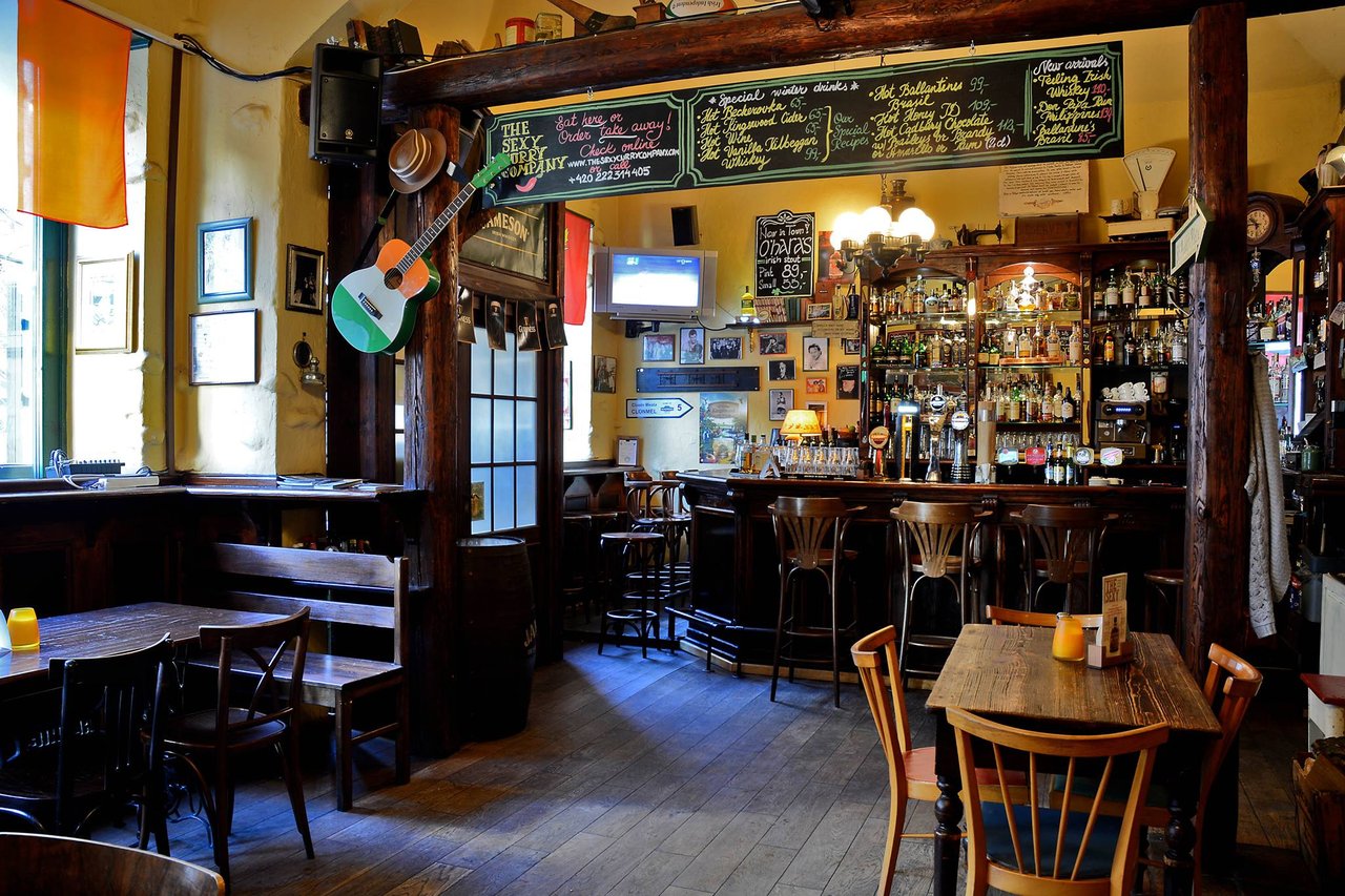 2_the_james_joyce_irish_pub_prague.jpg__1280x1024_q85_subsampling-2