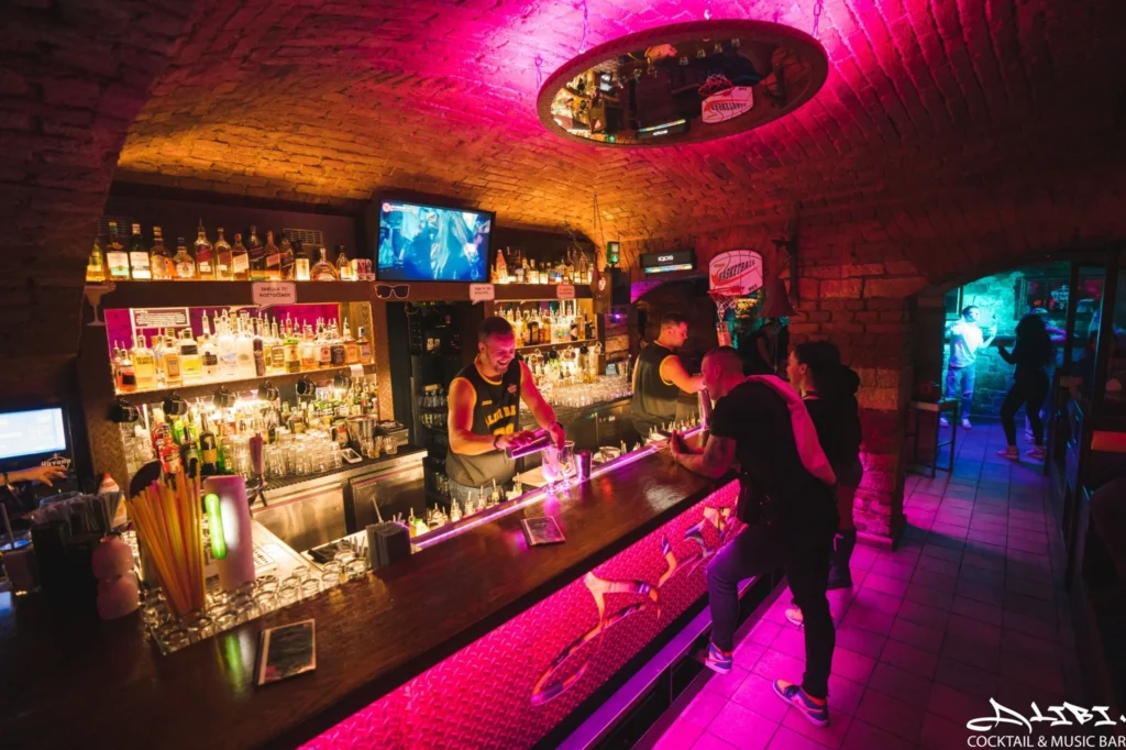 ALIBI. Cocktail & Music Bar