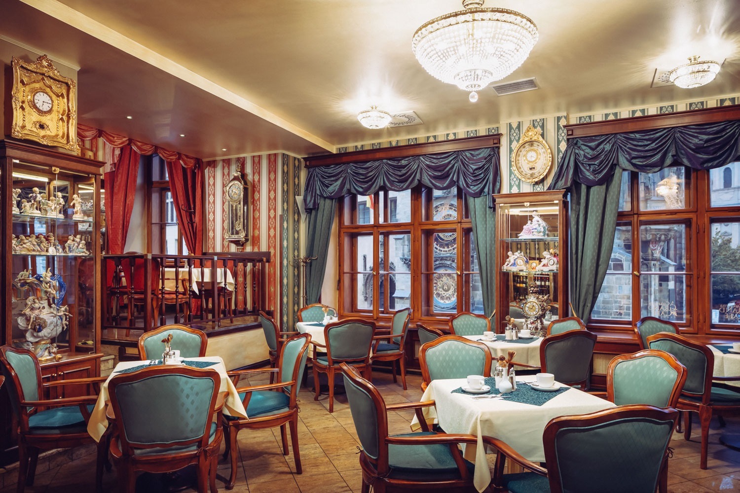 Grandhotel_Kavarna_5c1b94d8b3187Grandhotel_Kavarna