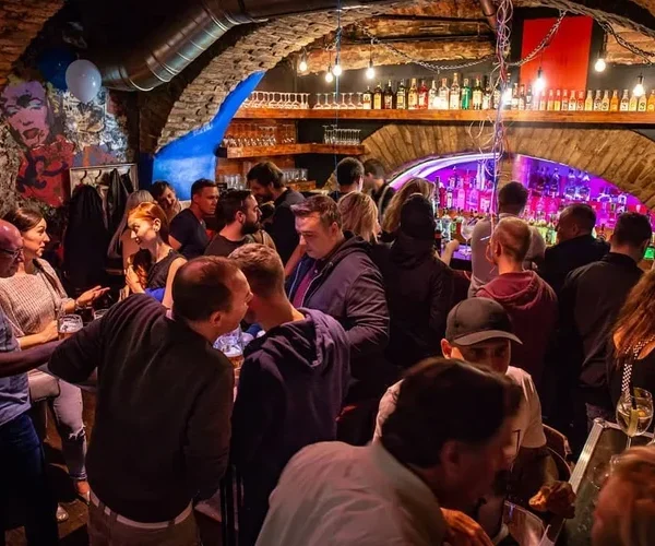 London+Underground+Bar+Opening++1