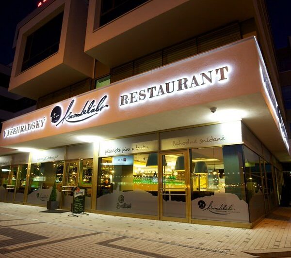 Restaurant Kandelábr 001