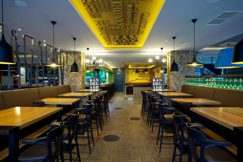 Restaurant Kandelábr 002
