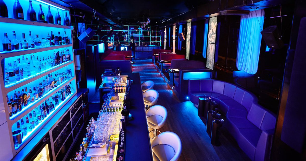 main_picture_1_m1_lounge_bar_and_club_prague.jpg__1200x630_q85_crop_subsampling-2