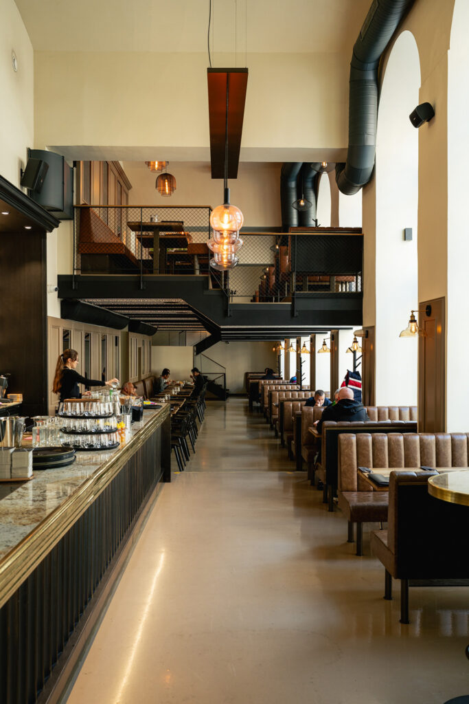 restaurace-hybernska-interier-06