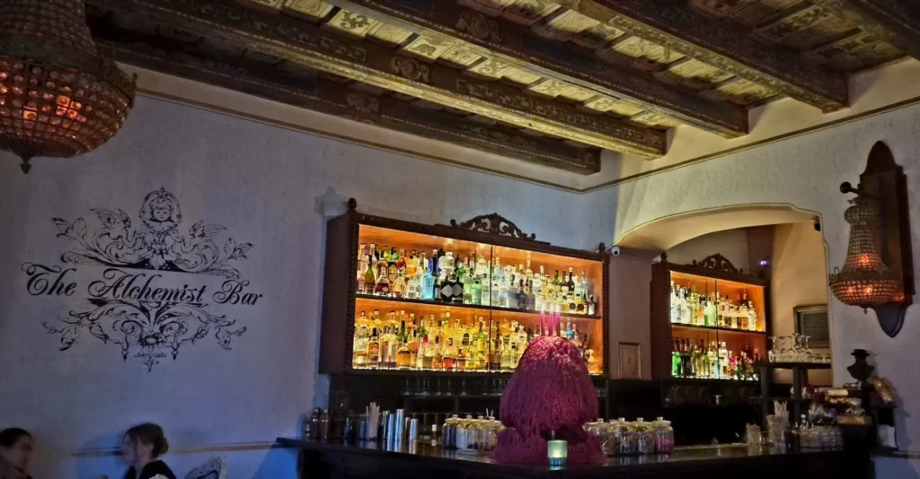 the-alchemist-bar-1-7596999