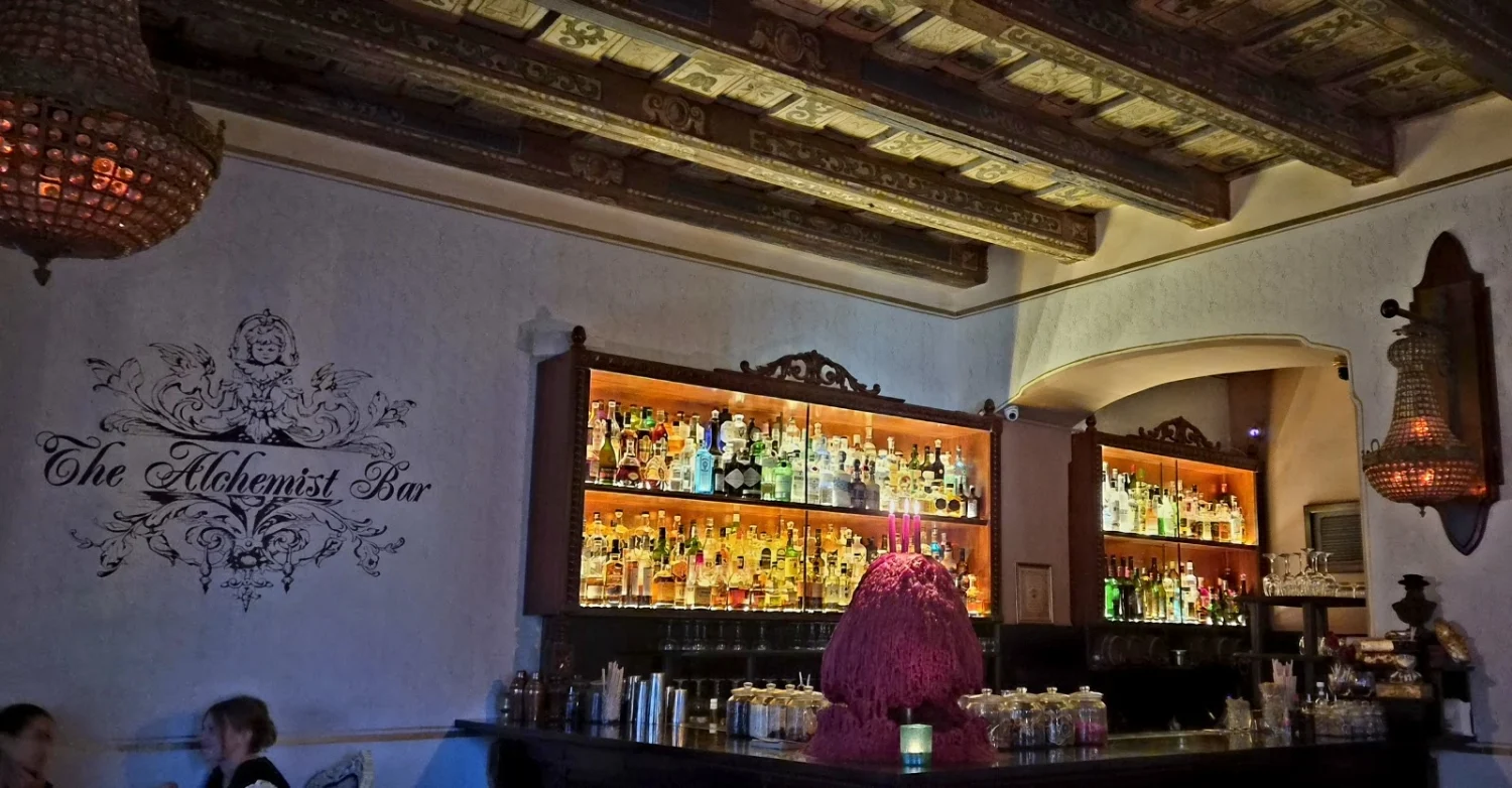 the-alchemist-bar-1-7596999