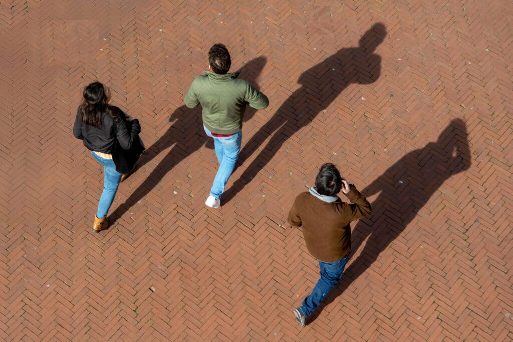 Local Etiquette in Prague – respecting personal space by keeping distance in public areas and queues