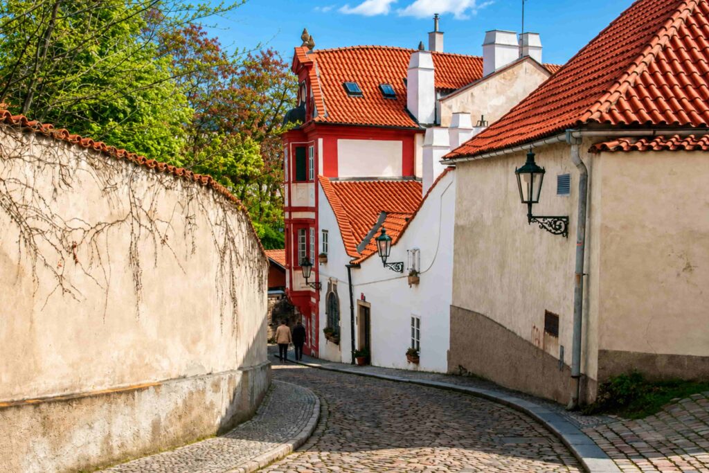 Prague Streets – Nový Svět with charming cobblestone lane, colorful historic houses, and a peaceful atmosphere near Prague Castle