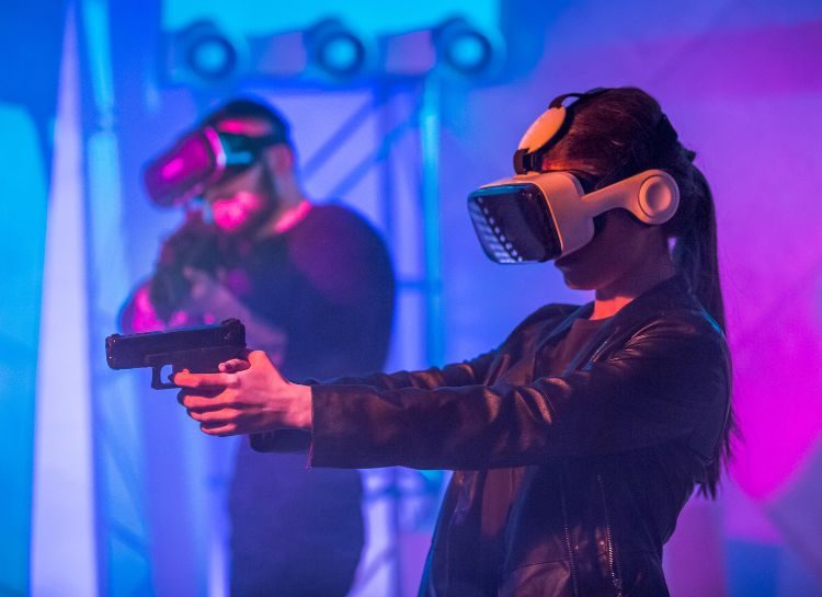 Fun things to do in Prague, VR gaming experience